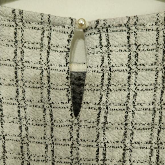 Karl Lagerfeld Black/White Checkered Window Pane 3/4 Sleeve Bow Knit Top Size M - Picture 4 of 7